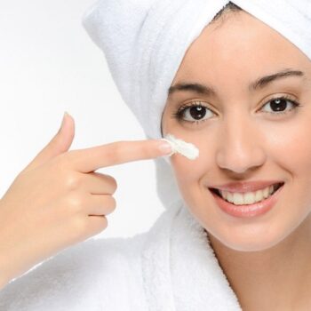 چند نکته‌ی مهم برای مراقبت از پوست خشک