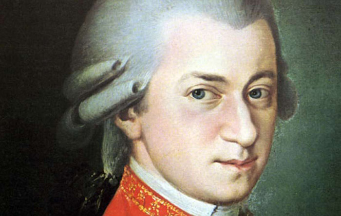 ولفگانگ آمادیوس موتسارت از آهنگسازان قرن هجدهم 